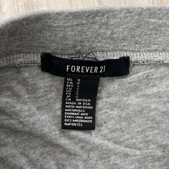 Gray twist front skirt - Picture 4 of 4